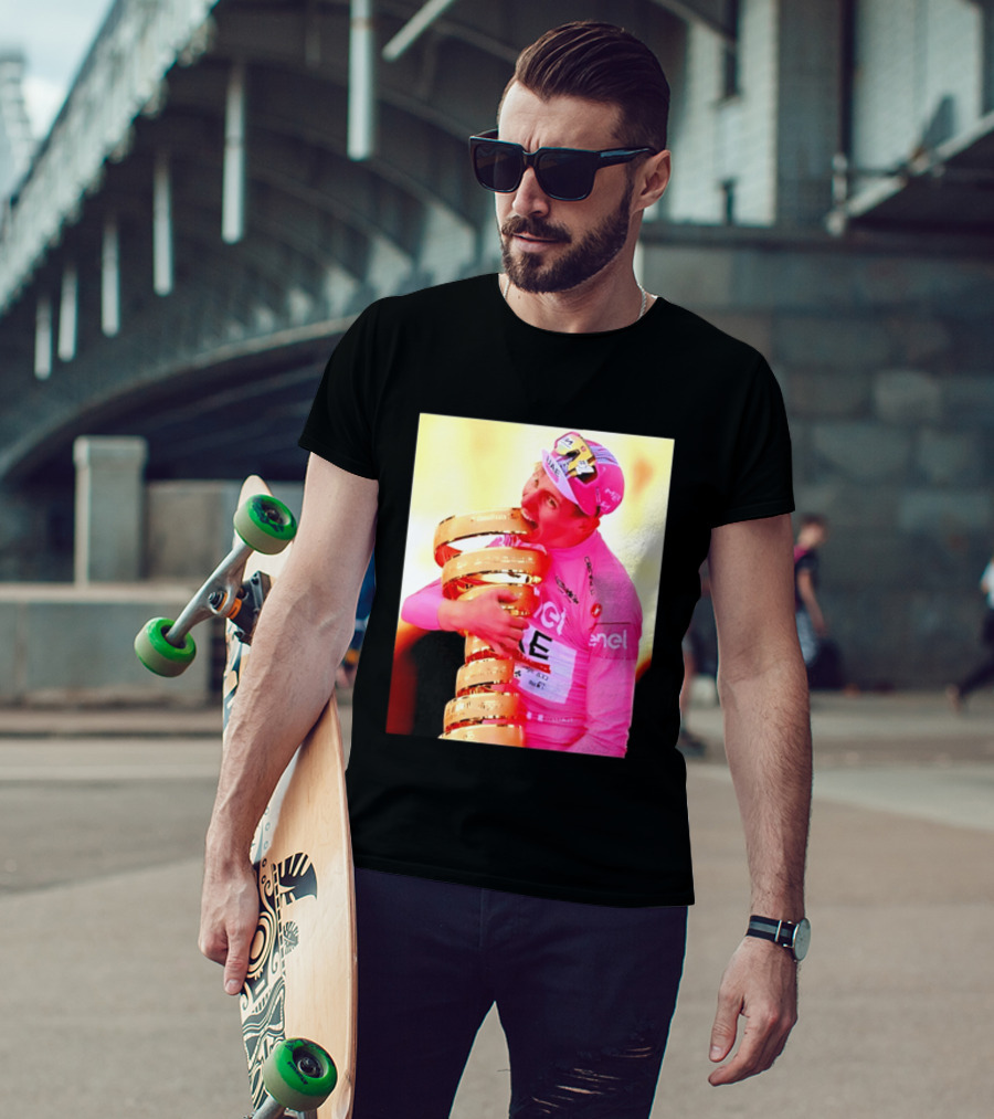 Tadej Pogacar 2024 Giro D'Italia Trophy Celebration In Pink Jersey T-Shirt