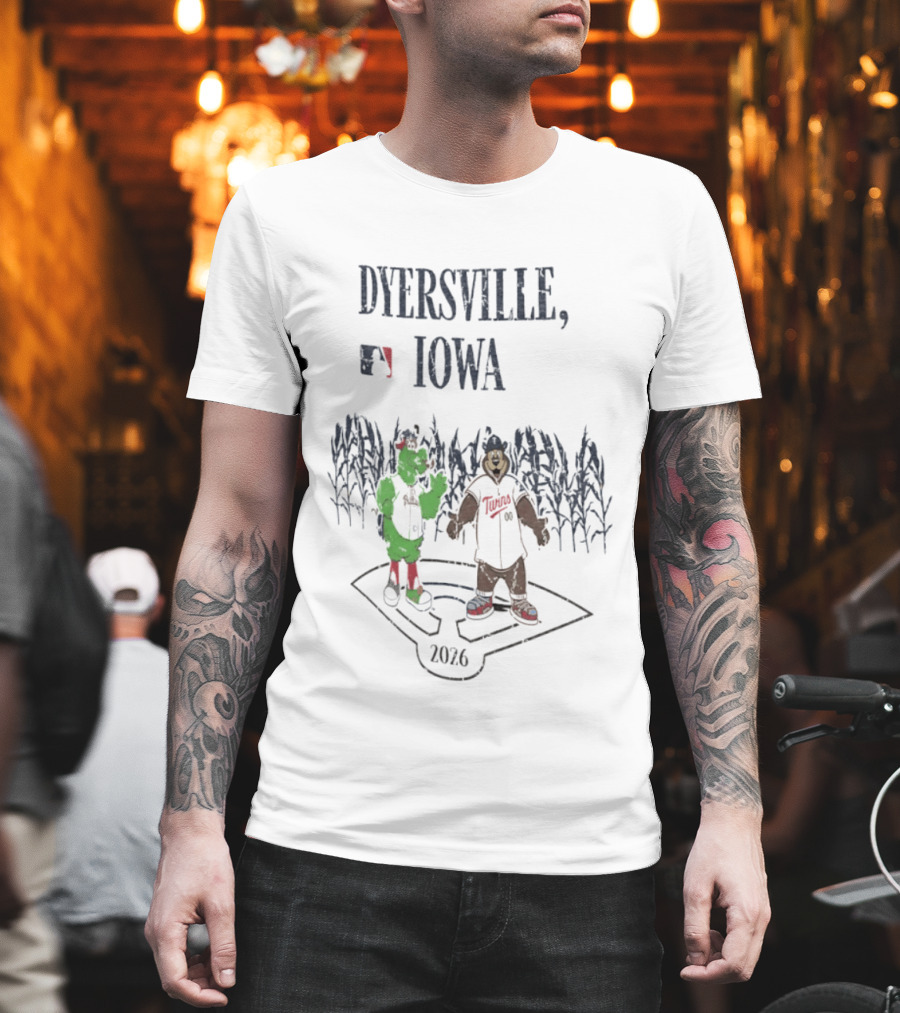 Dyersville Iowa 2026 MLB Philadelphia Phillies Vs Minnesota Twins Phillie Phanatic T.C. Bear Field Of Dreams T-Shirt