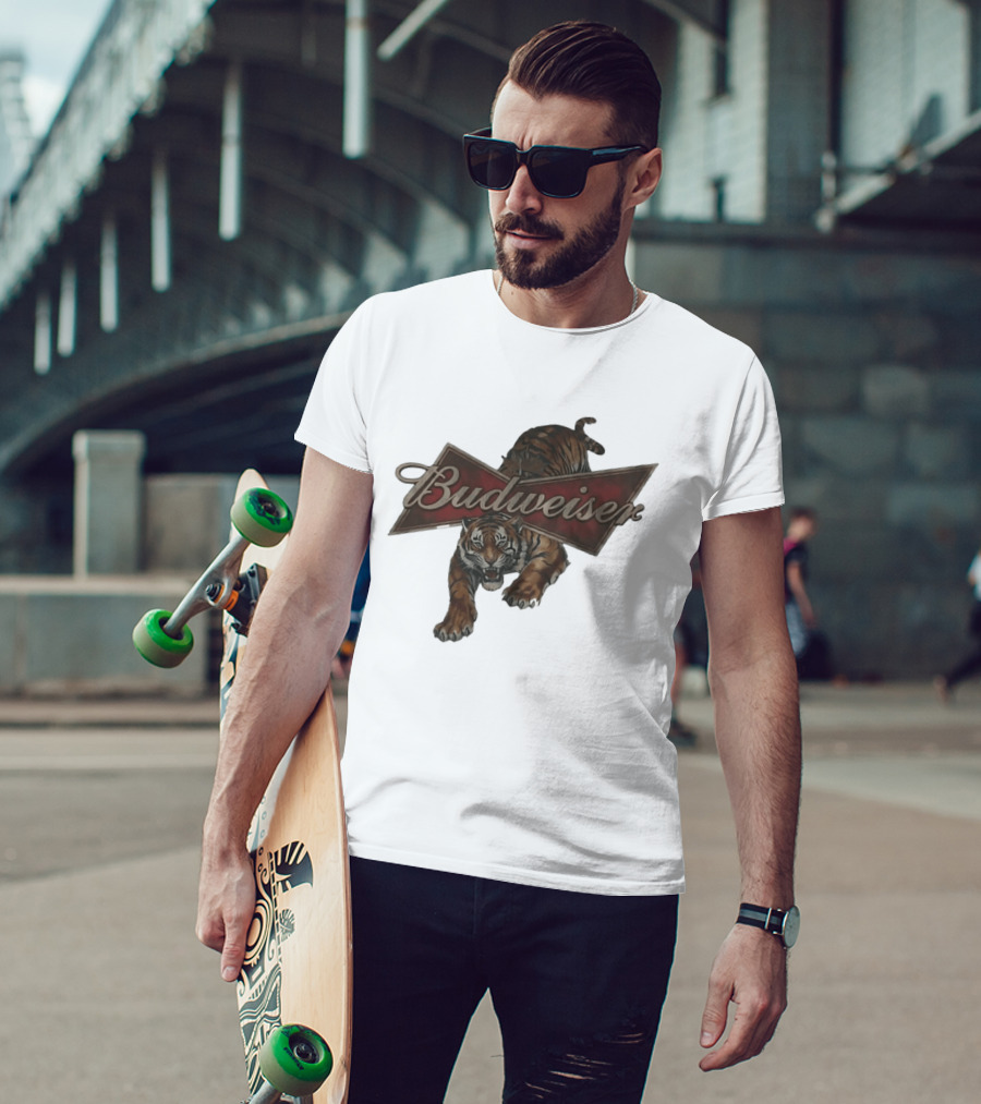 Budweiser Tiger Logo Jumping Tiger T-Shirt