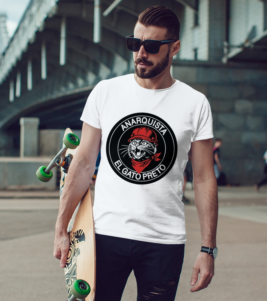 ANARQUISTA EL GATO PRETO Red Bandana Helmet Cat Meme T-Shirt