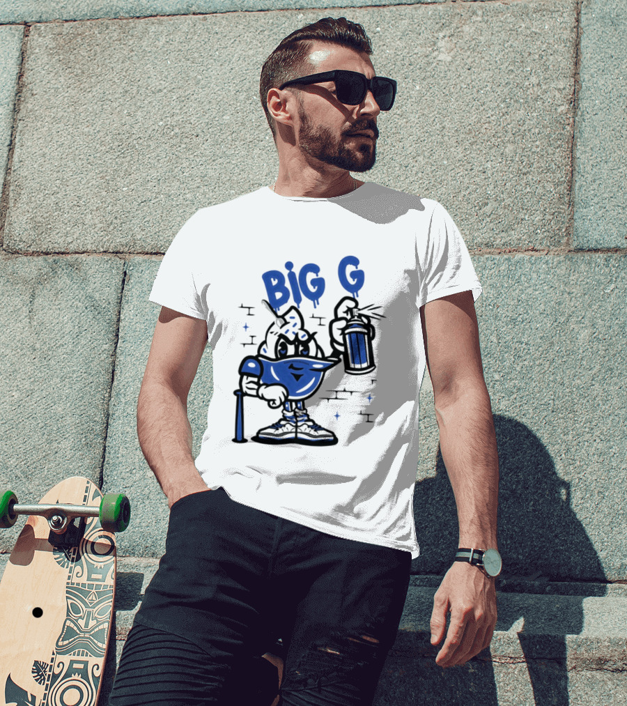 Big G New York Yankees Graffiti Street Art Character Spray Can T-Shirt