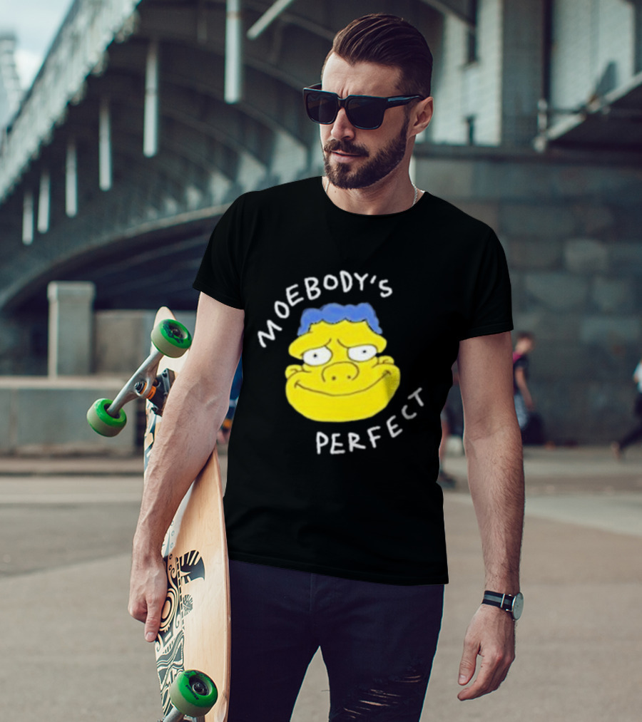 Moebody's Perfect Yellow Cartoon Face With Blue Hair Smirk T-Shirt