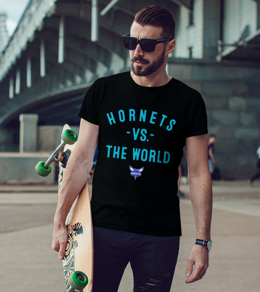 Charlotte Hornets Vs The World NBA 2026 Nowbes T-Shirt