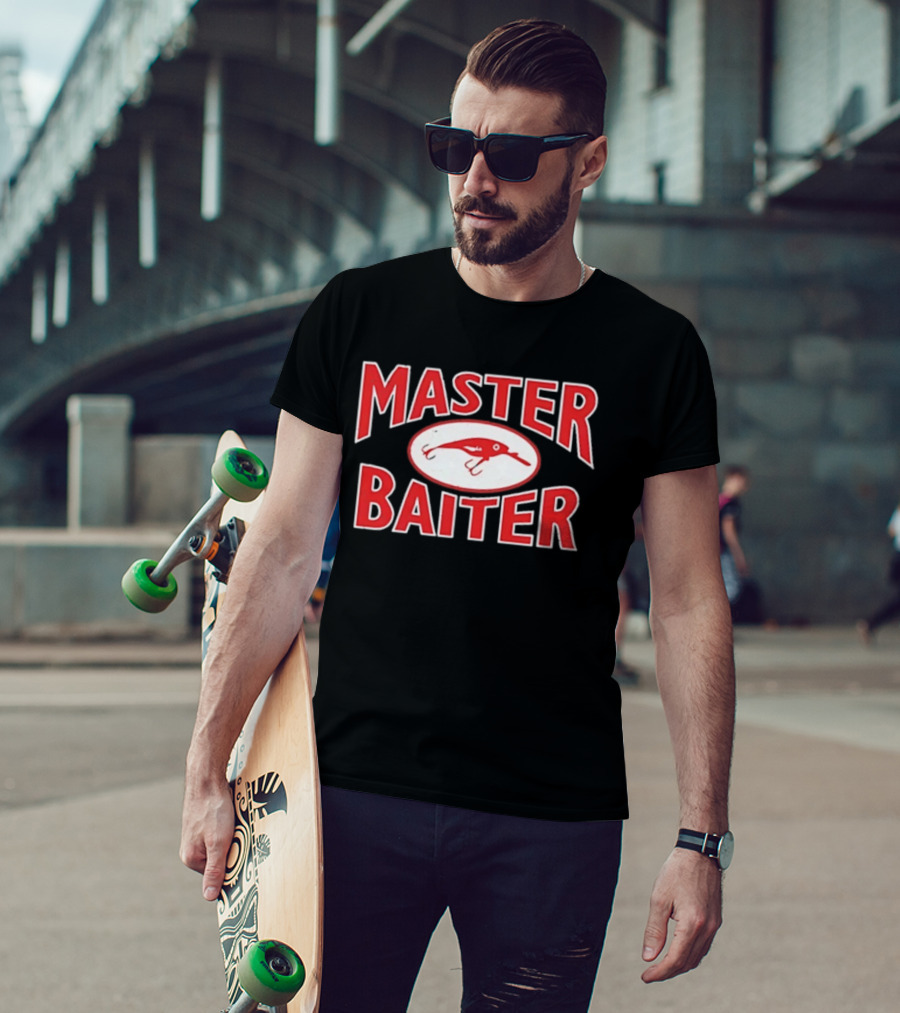 Master Baiter Fishing Lure Nostalgic Humor Décor T-Shirt