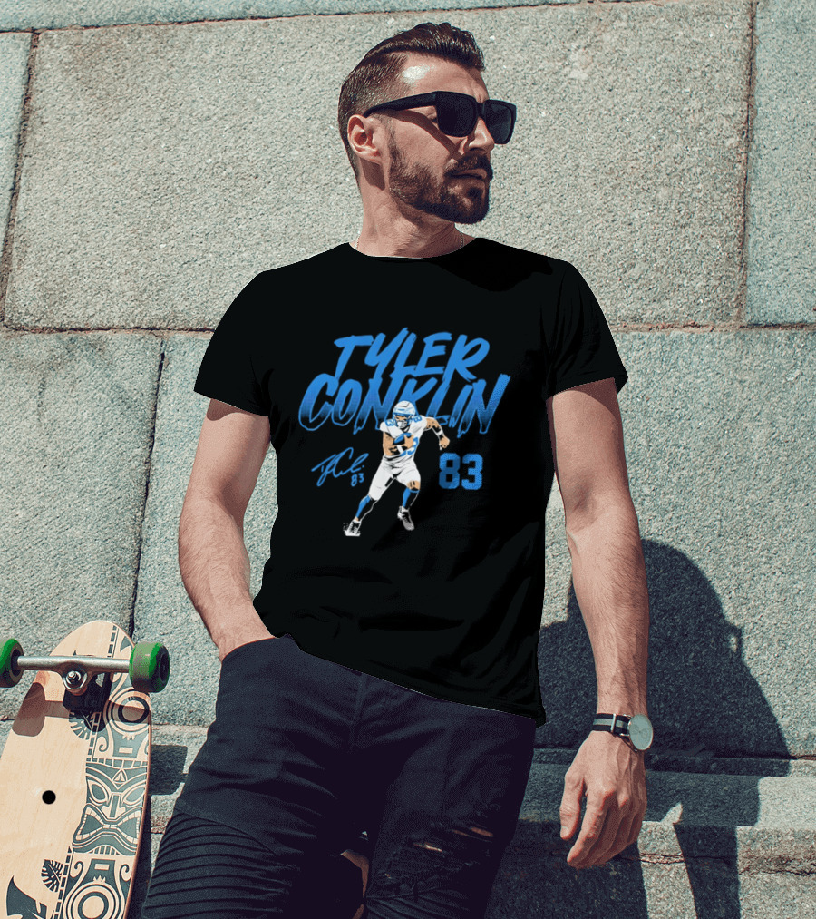 TYLER CONKLIN 83 Detroit Lions Dynamic Pose T-Shirt