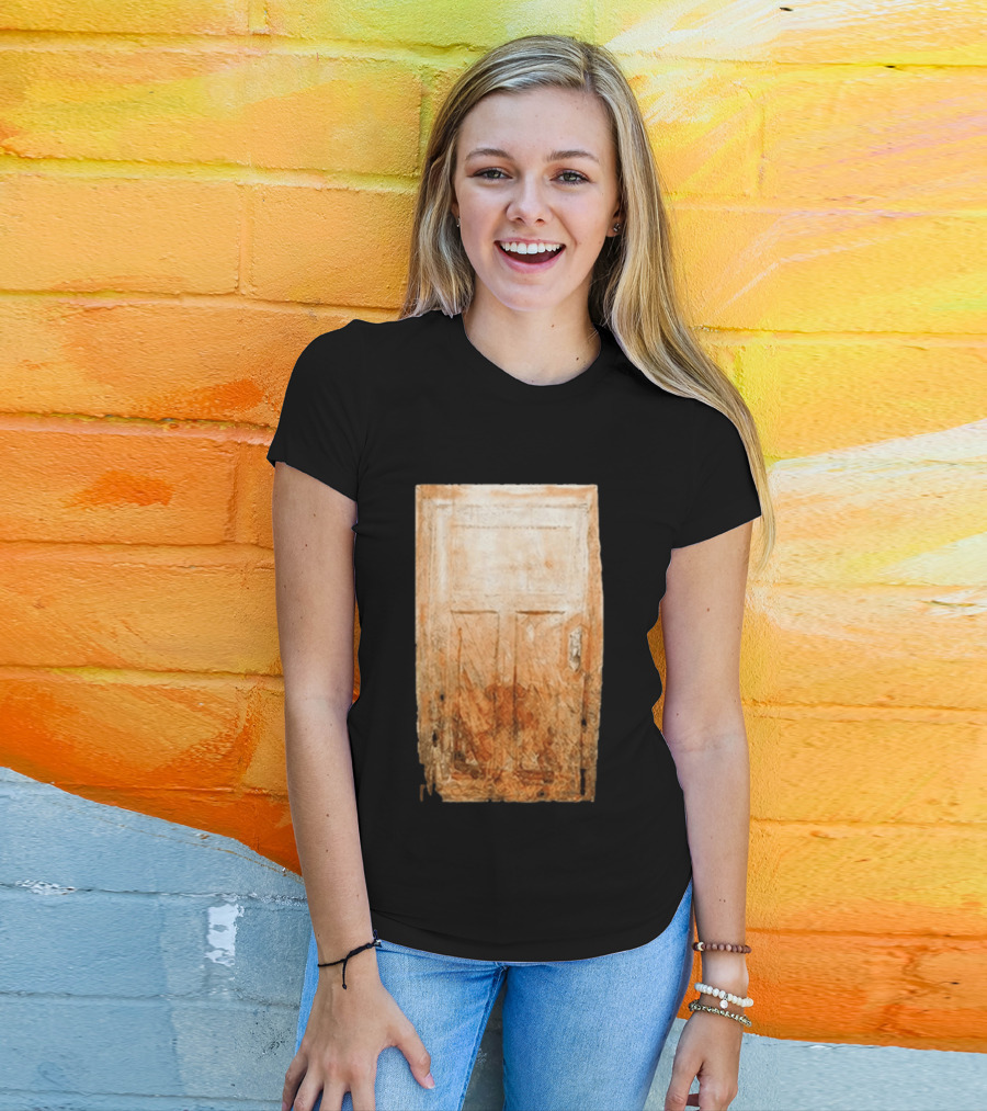 Insidious 5 Cast And Crew Vintage Door T-Shirt