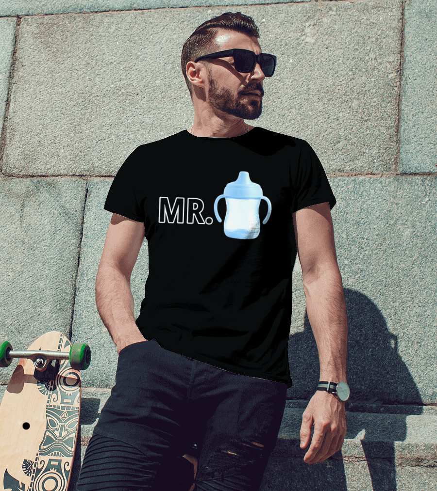 Mr. Sippy Baby Sippy Cup קרt T-Shirt