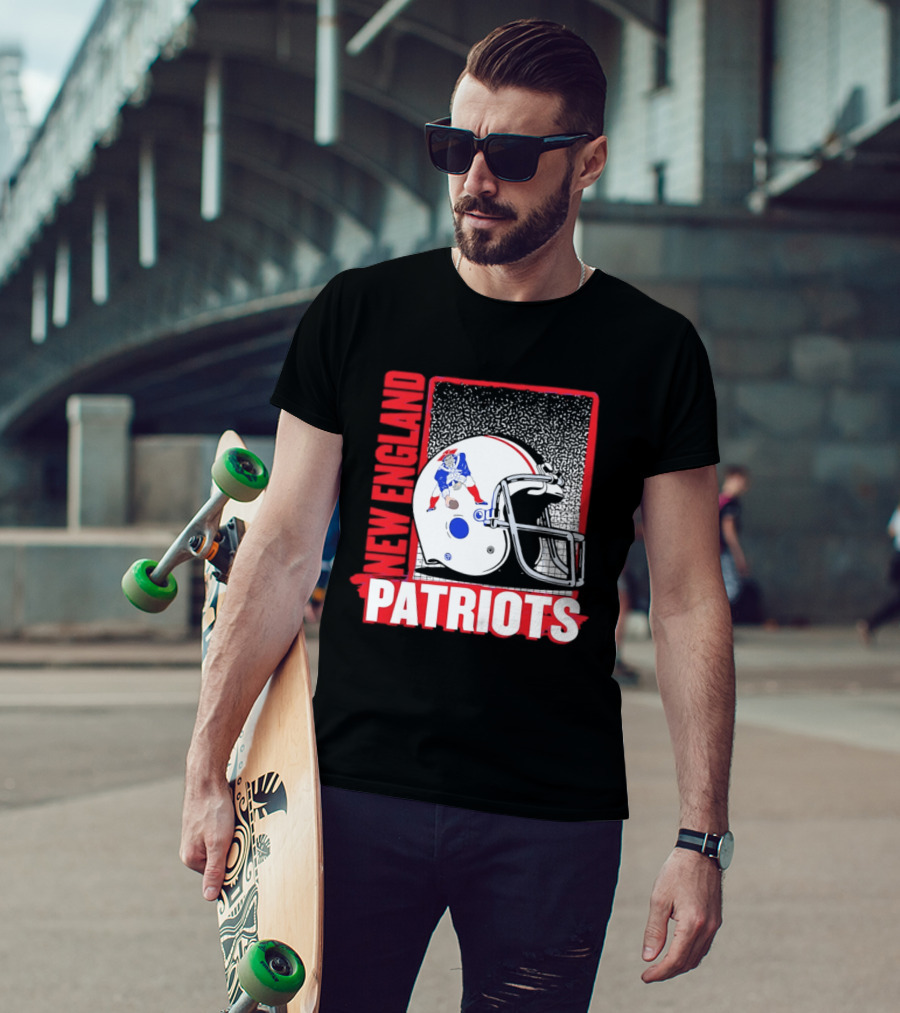 New England Patriots Vintage Helmet 2026 Season T-Shirt