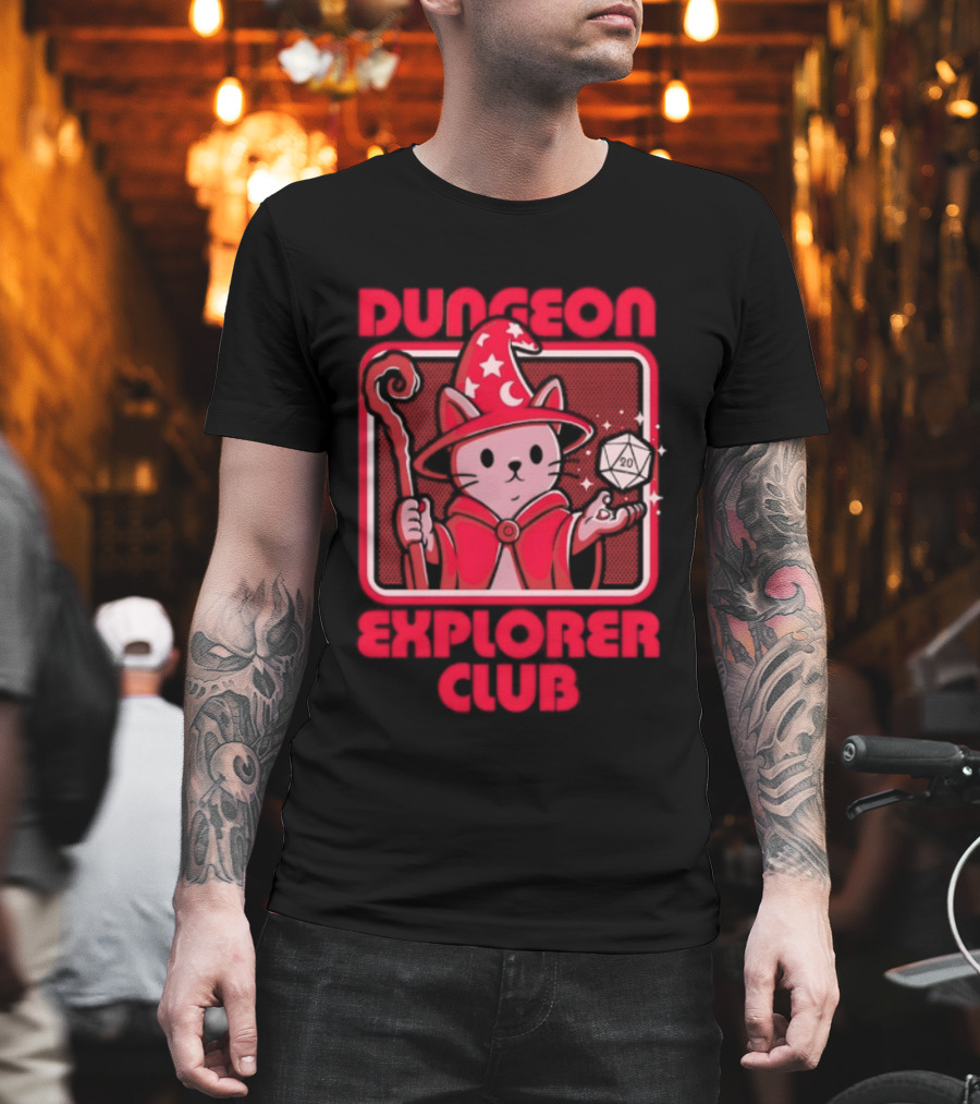 Dungeon Explorer Club Wizard Cat With D20 Dice Magic Wand T-Shirt
