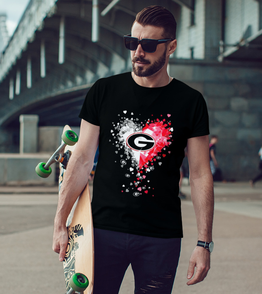 Georgia Bulldogs Heart Shaped Red And White Gemstone T-Shirt