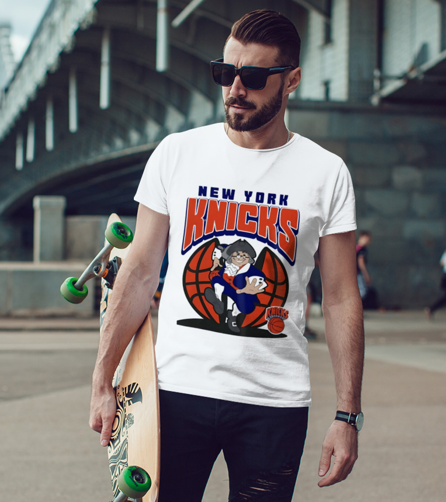 New York Knicks Father Knickerbocker Basketball Mania T-Shirt