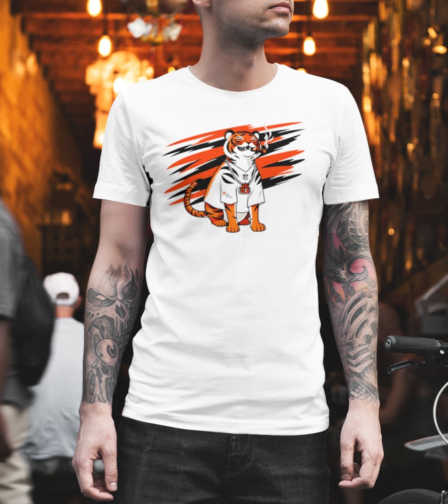 Cincinnati Bengals Tiger With Cigar And KGM Chain T-Shirt