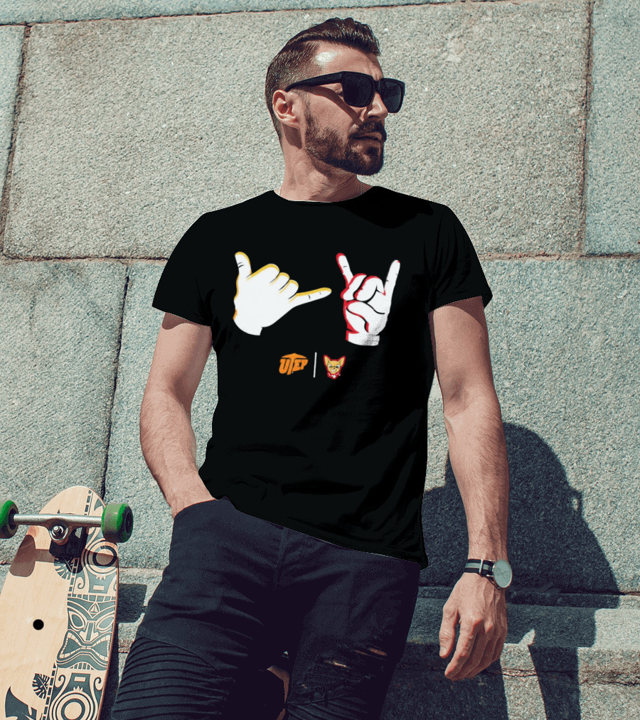 El Paso Chihuahuas Fear The Ears Hand Signs Gesture T-Shirt