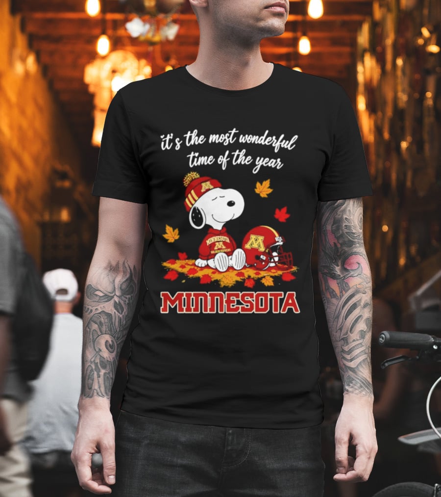 Minnesota Golden Gophers Snoopy Fall Autumn Leaves It's The Most Wonderful Time Of The Year T-Shirt