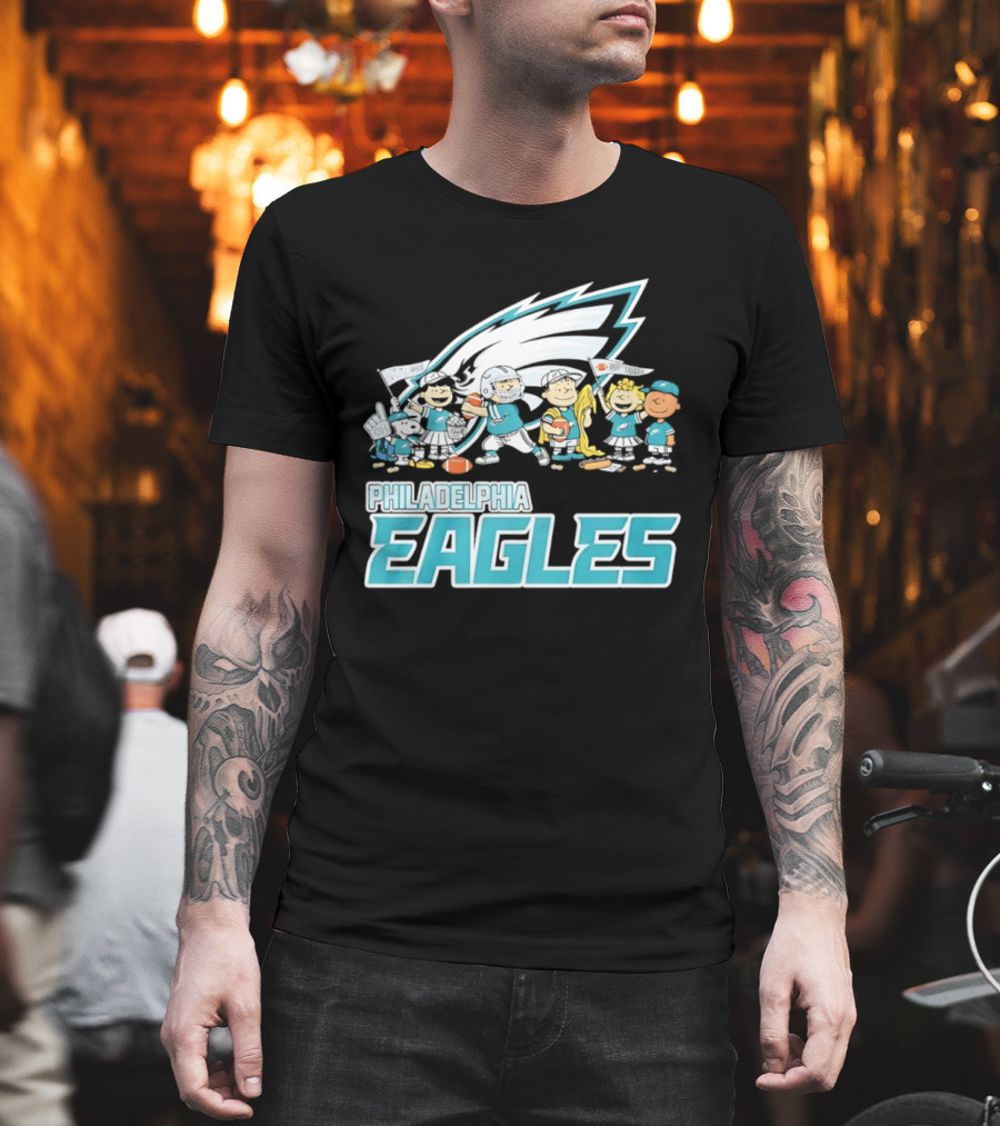 Peanuts Philadelphia Eagles Characters NFL Collaboration T-Shirt