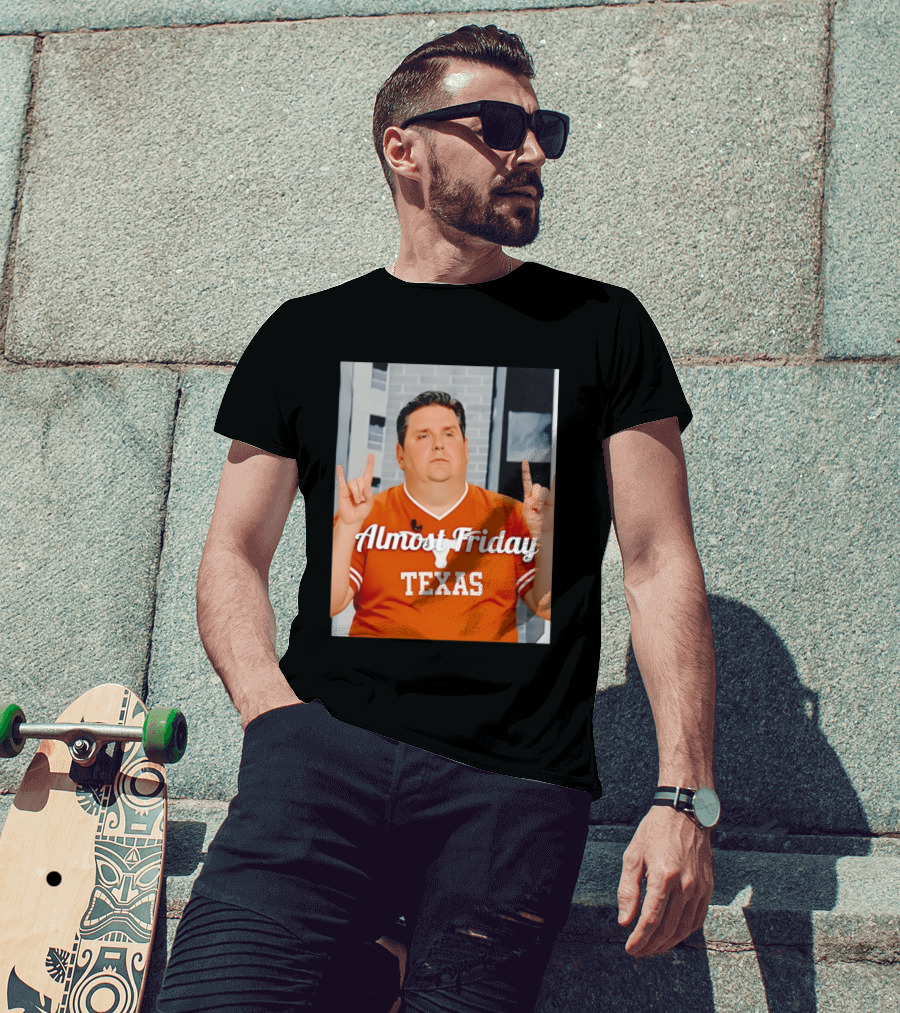 Almost Friday Texas Longhorn Hook 'EM T-Shirt