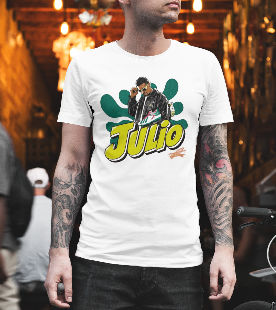 Julio Sneaker Style Hispanic Heritage Mariners T-Shirt
