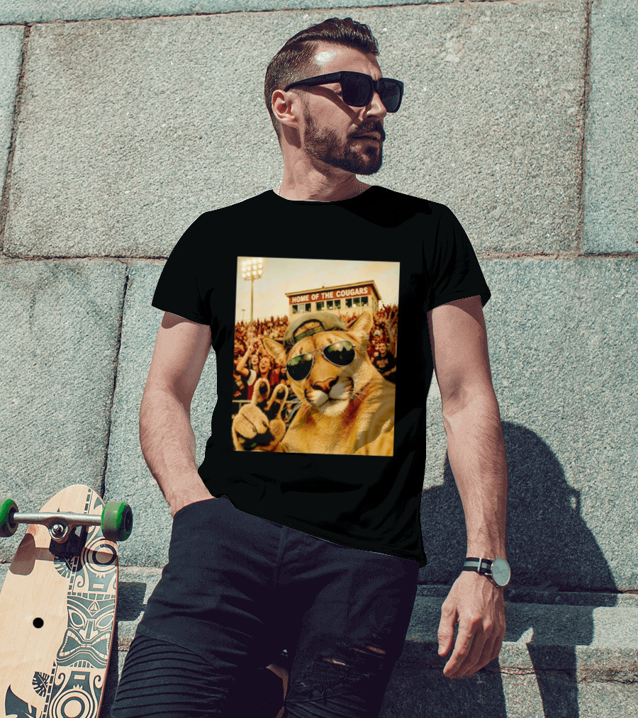Cougar Selfie Home Of The Cougars Game Day Crowd T-Shirt