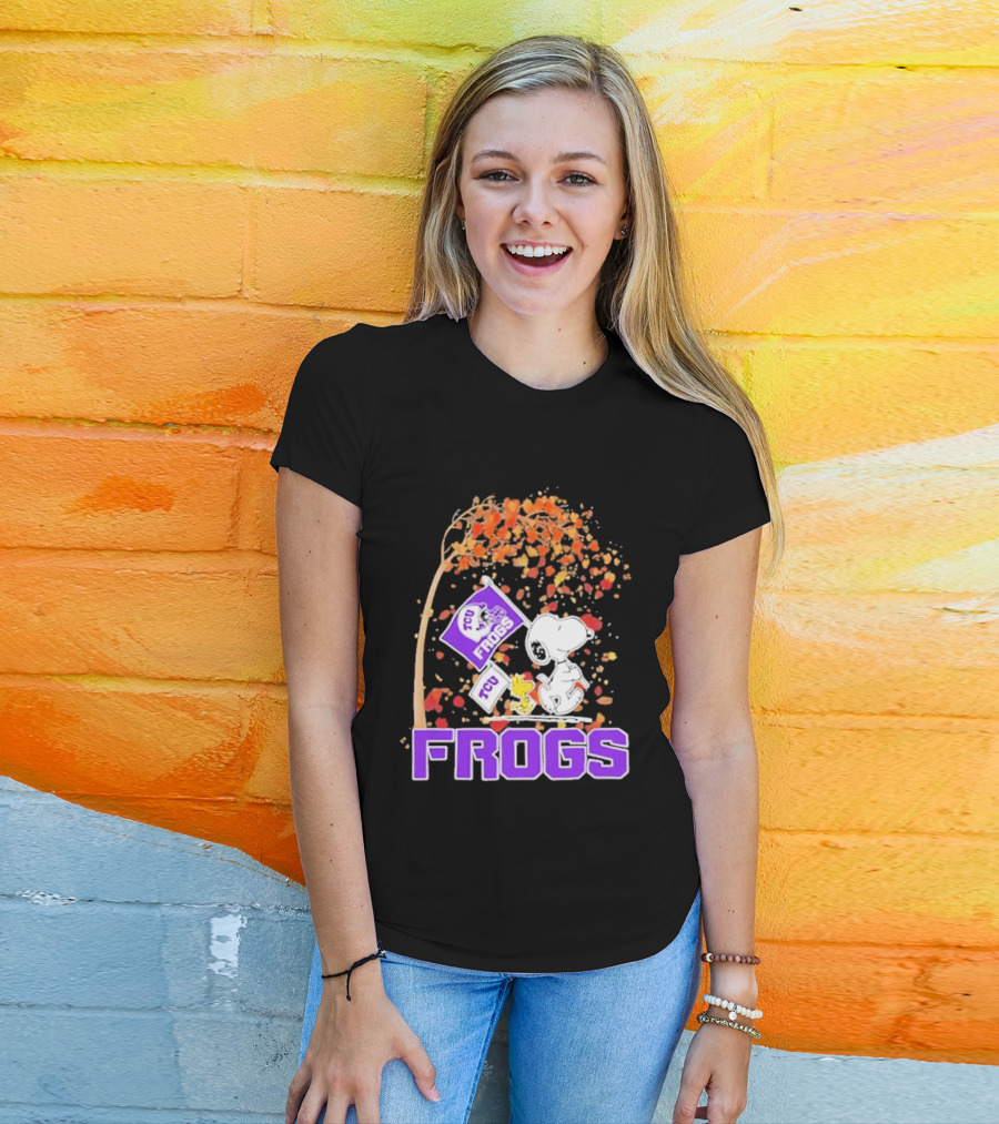 TCU Horned Frogs Snoopy Peanuts Fall Leaves T-Shirt