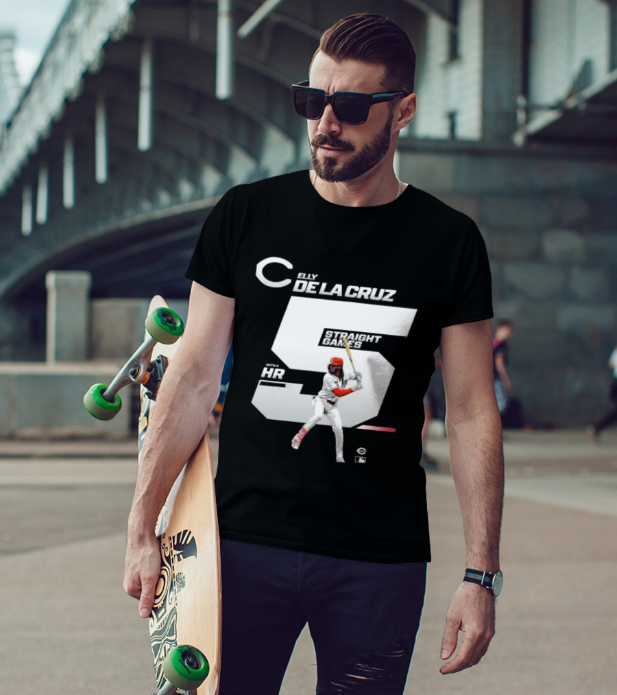 Elly De La Cruz 5 Straight Game 26 HR Baseball Player T-Shirt