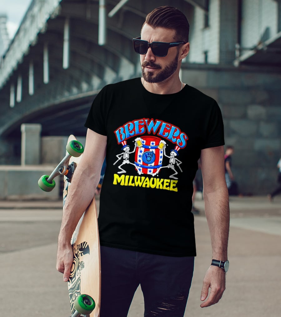 Brewers Milwaukee Skeleton Patriotic Barrel T-Shirt