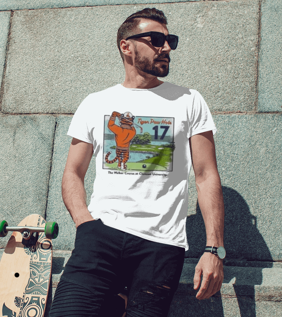 Tiger Paw Hole 17 The Walker Course Clemson University T-Shirt
