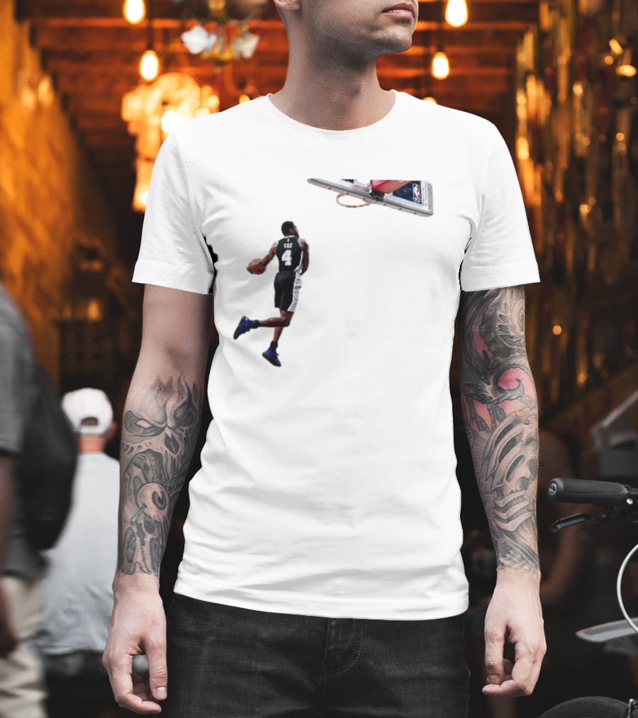 DeAaron Fox Dunk Action Sacramento Kings Basketball NBA T-Shirt