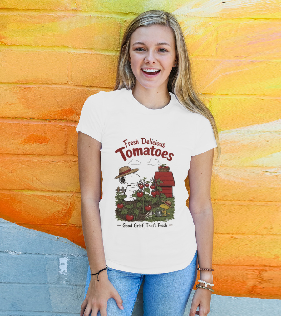 Snoopy Fresh Delicious Tomatoes Good Grief That's Fresh Garden Scene T-Shirt
