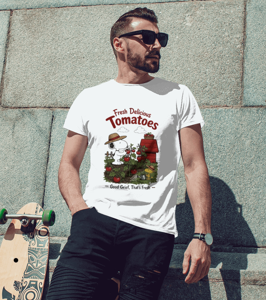 Snoopy Fresh Delicious Tomatoes Good Grief That's Fresh Garden Scene T-Shirt