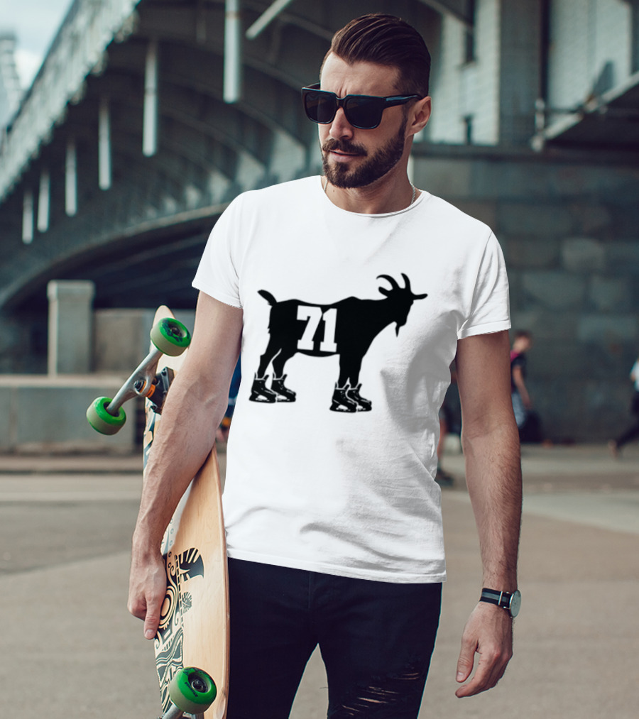Macklin Celebrini San Jose Sharks GOAT 71 T-Shirt