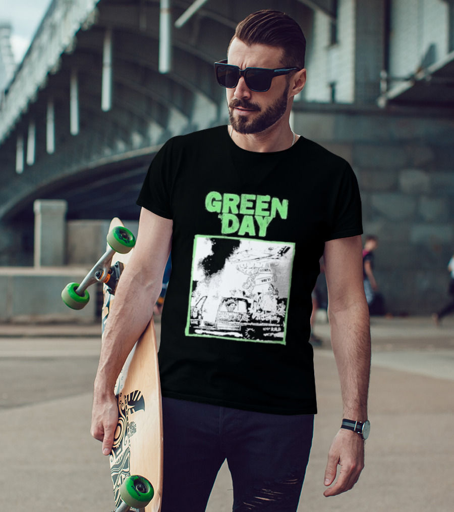 Green Day Riot Trio Vintage Sketch T-Shirt
