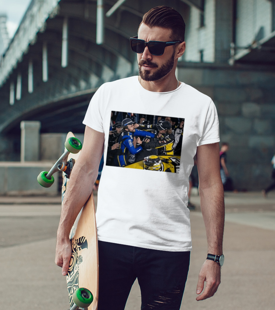 Carson Hocevar Vs Ryan Blaney NASCAR Fight Racing Rivalry Scene T-Shirt
