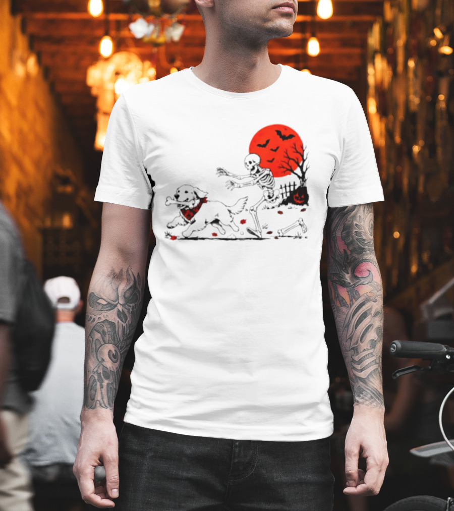 Golden Retriever And Skeleton Chase Under Red Moon With Bats And Pumpkin T-Shirt