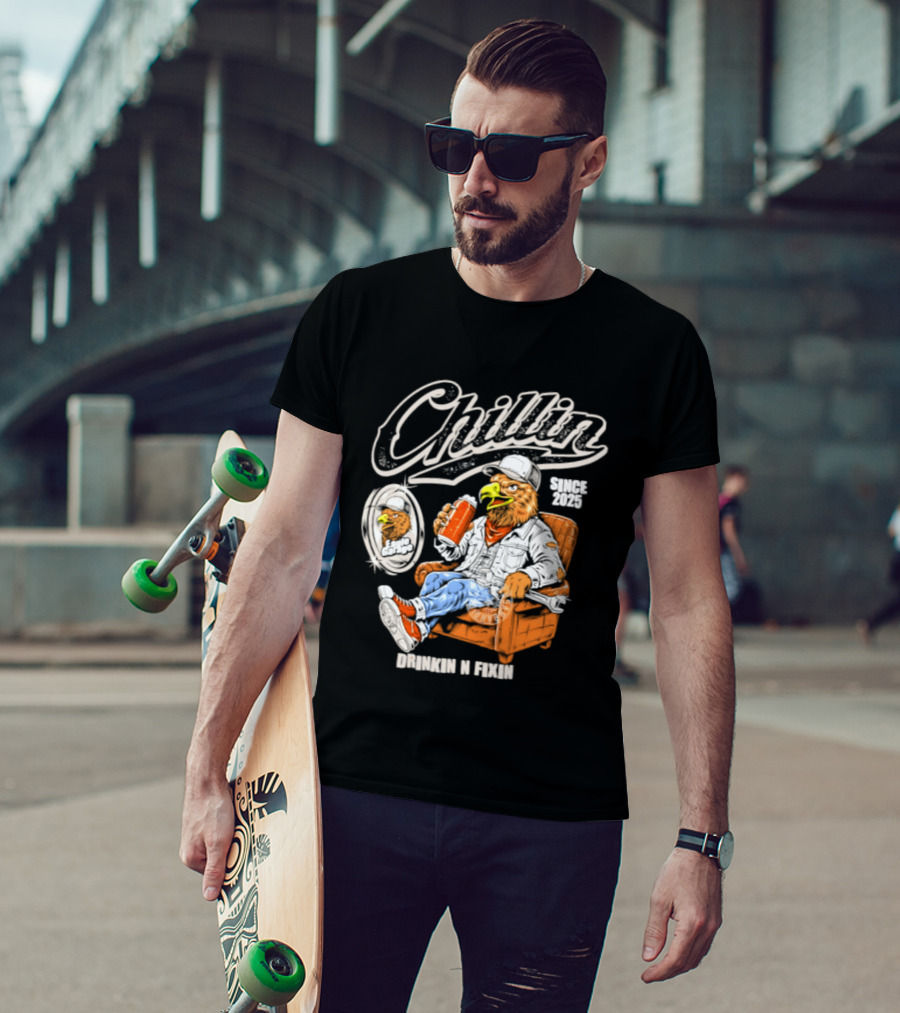 Chillin Since 2025 Eagle Drinkin N Fixin Garage Vibes T-Shirt