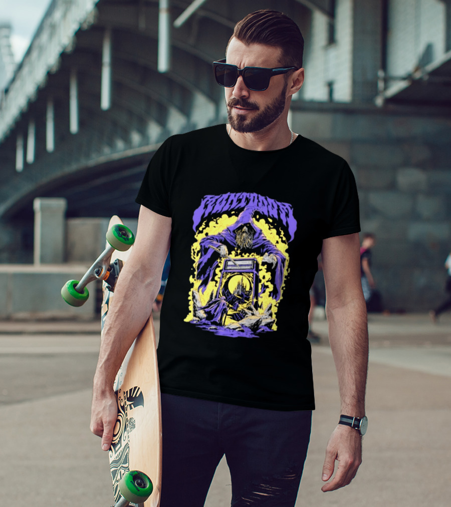 Mantdar Wizard With Castle And Guitar Amplifier Magic Explosion T-Shirt