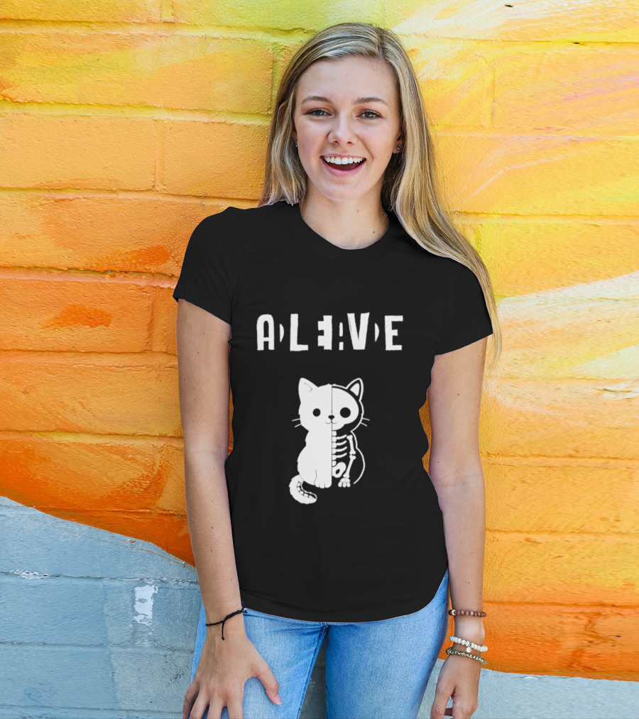 Alive Half Skeleton Cat Cute T-Shirt