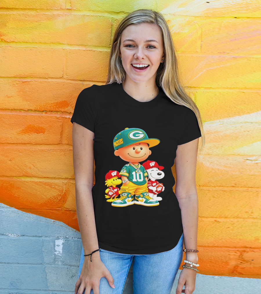 Charlie Brown Snoopy Woodstock Green Bay Packers Wisconsin Badgers Sports Fan Gear T-Shirt