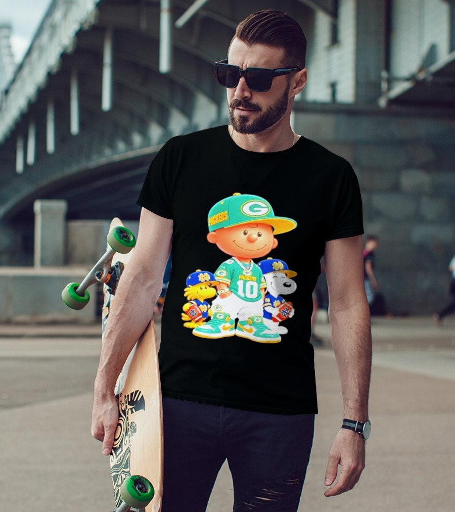 Peanuts Green Bay Packers Notre Dame Fighting Irish Football Characters Charlie Brown Snoopy Woodstock T-Shirt