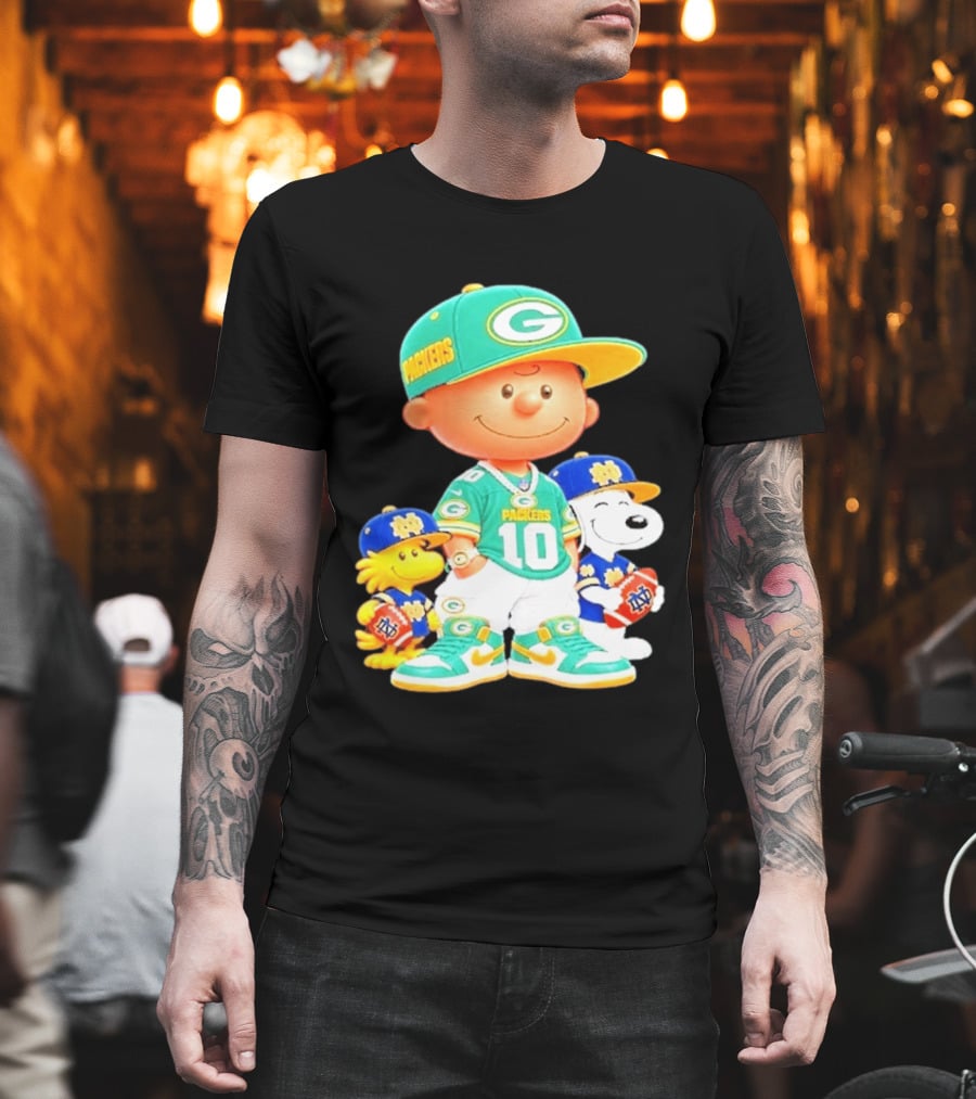Peanuts Green Bay Packers Notre Dame Fighting Irish Football Characters Charlie Brown Snoopy Woodstock T-Shirt