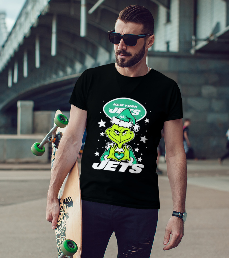 New York Jets Grinch Christmas 2026 Football Love Hands T-Shirt