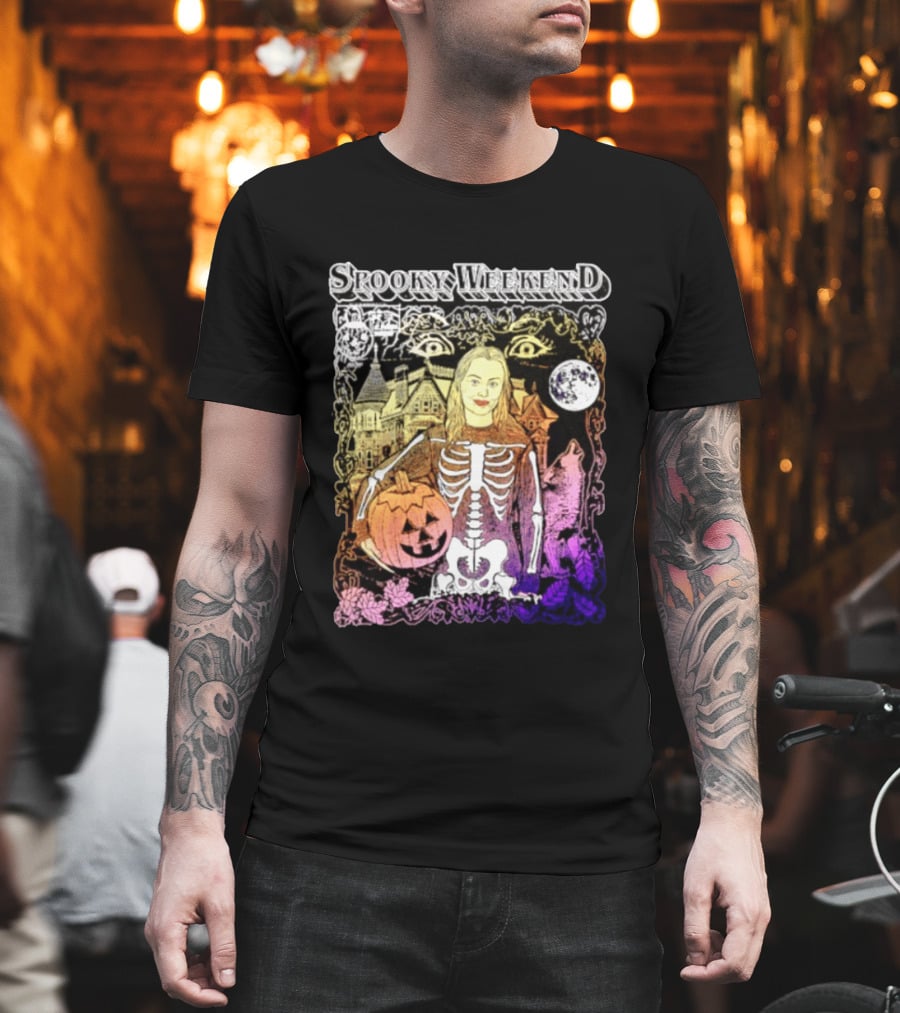 Spooky Weekend Skeleton Pumpkin Haunted House Halloween Magic Moonlit Night T-Shirt