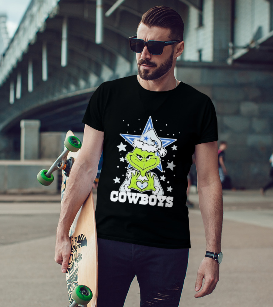 Dallas Cowboys Grinch Love Hands Christmas Star 2026 Football T-Shirt