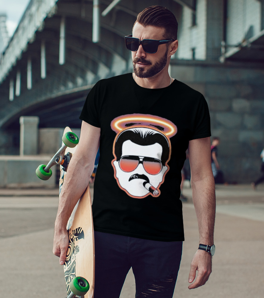 Mike Ditka Chicago Bears Cigar Halo Sunglasses T-Shirt