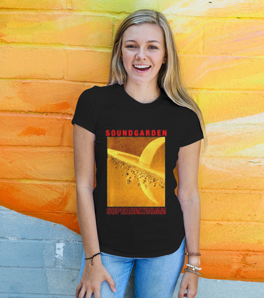 Soundgarden Superunknown Saturn Skulls Grunge Chris Cornell T-Shirt