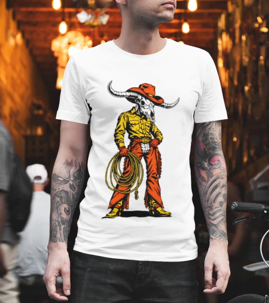Cowboy Bull Skull With Roping Lasso Western Rodeo Skeleton T-Shirt