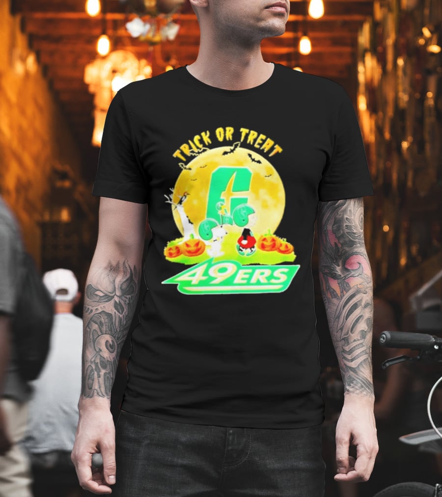 Charlotte 49ers Peanuts Trick Or Treat Halloween 2026 Abbey Road T-Shirt