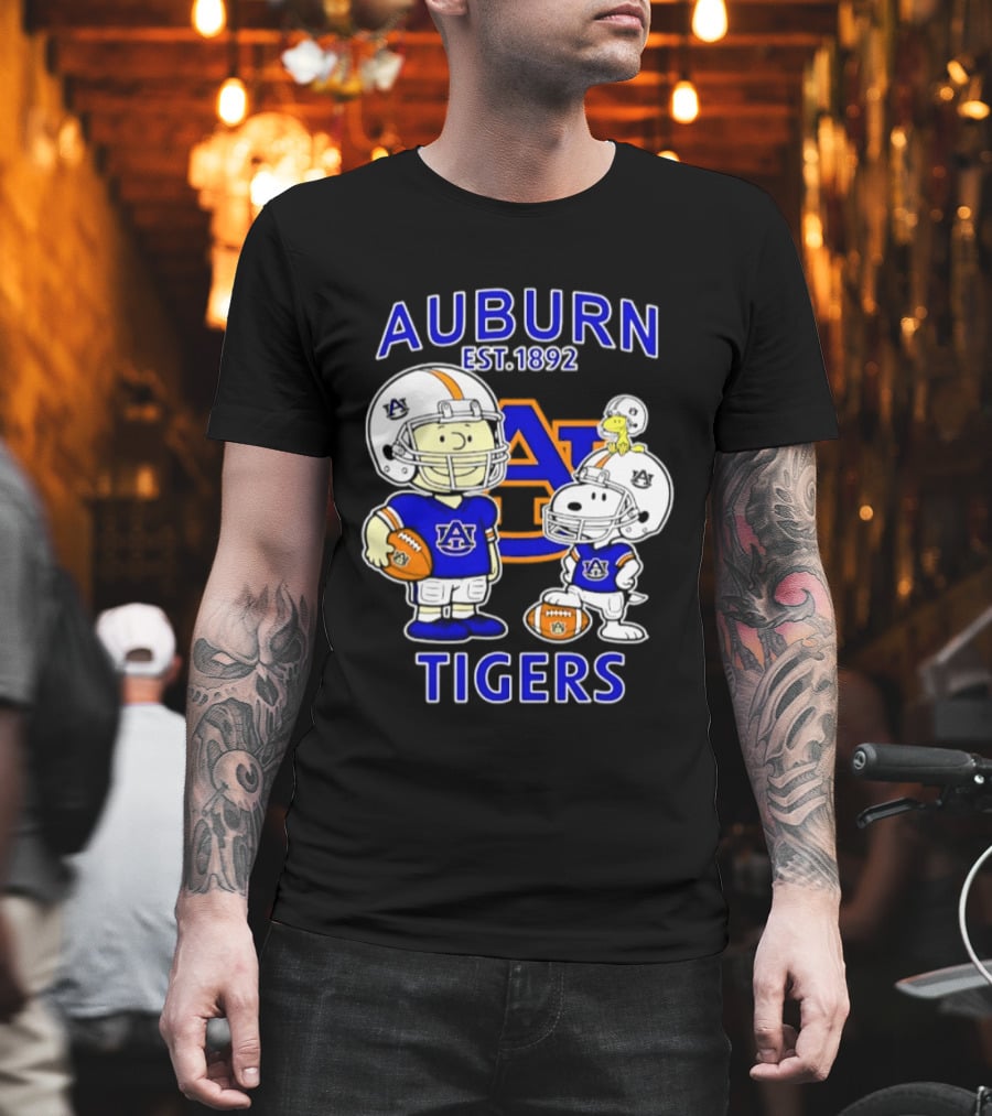 Auburn Tigers 1892 Football Snoopy Charlie Brown Woodstock T-Shirt