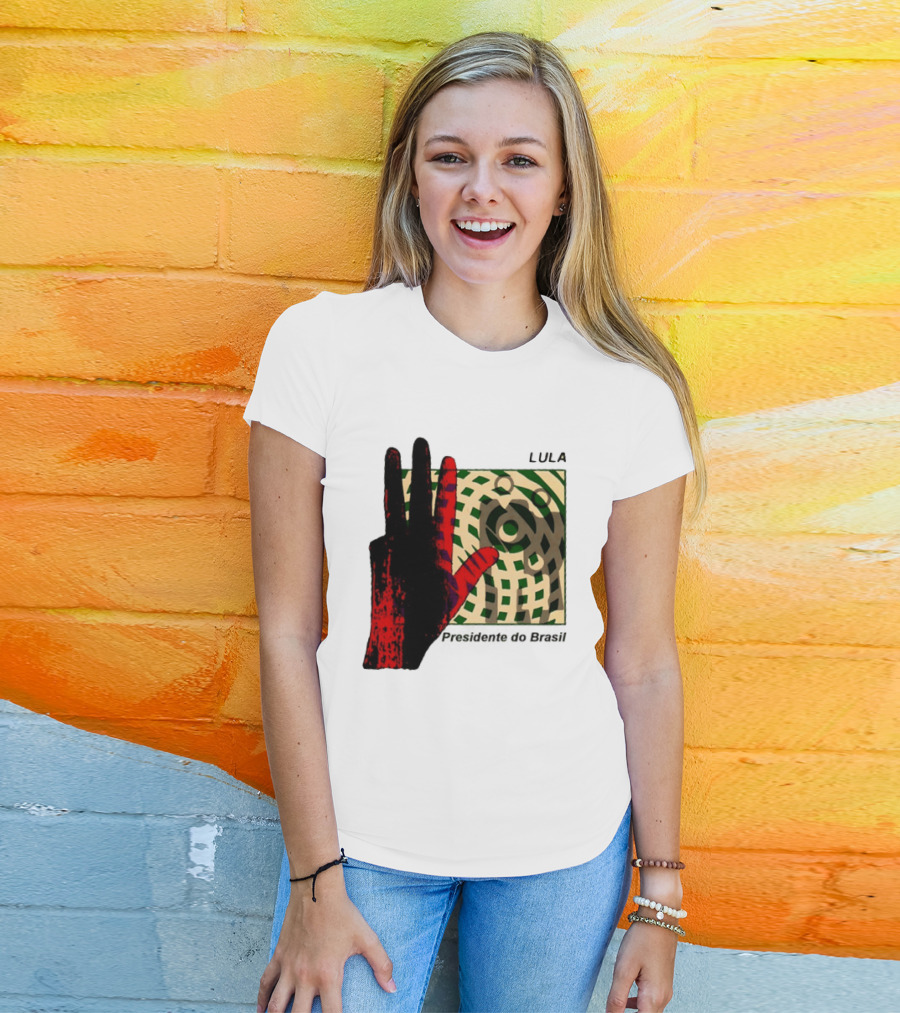 Lula Presidente Do Brasil Red Hand Brazil Politics T-Shirt