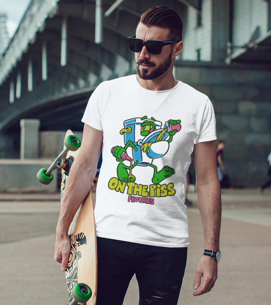 Frothies On The Piss Cartoon Style Beer Character Fun Party T-Shirt