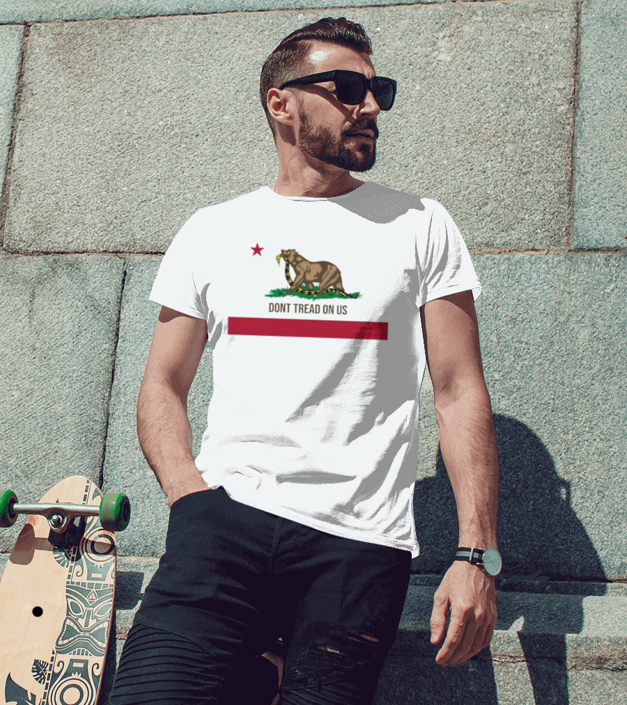 Don't Tread On Us Bear With Snake Gadsden Flag Star T-Shirt